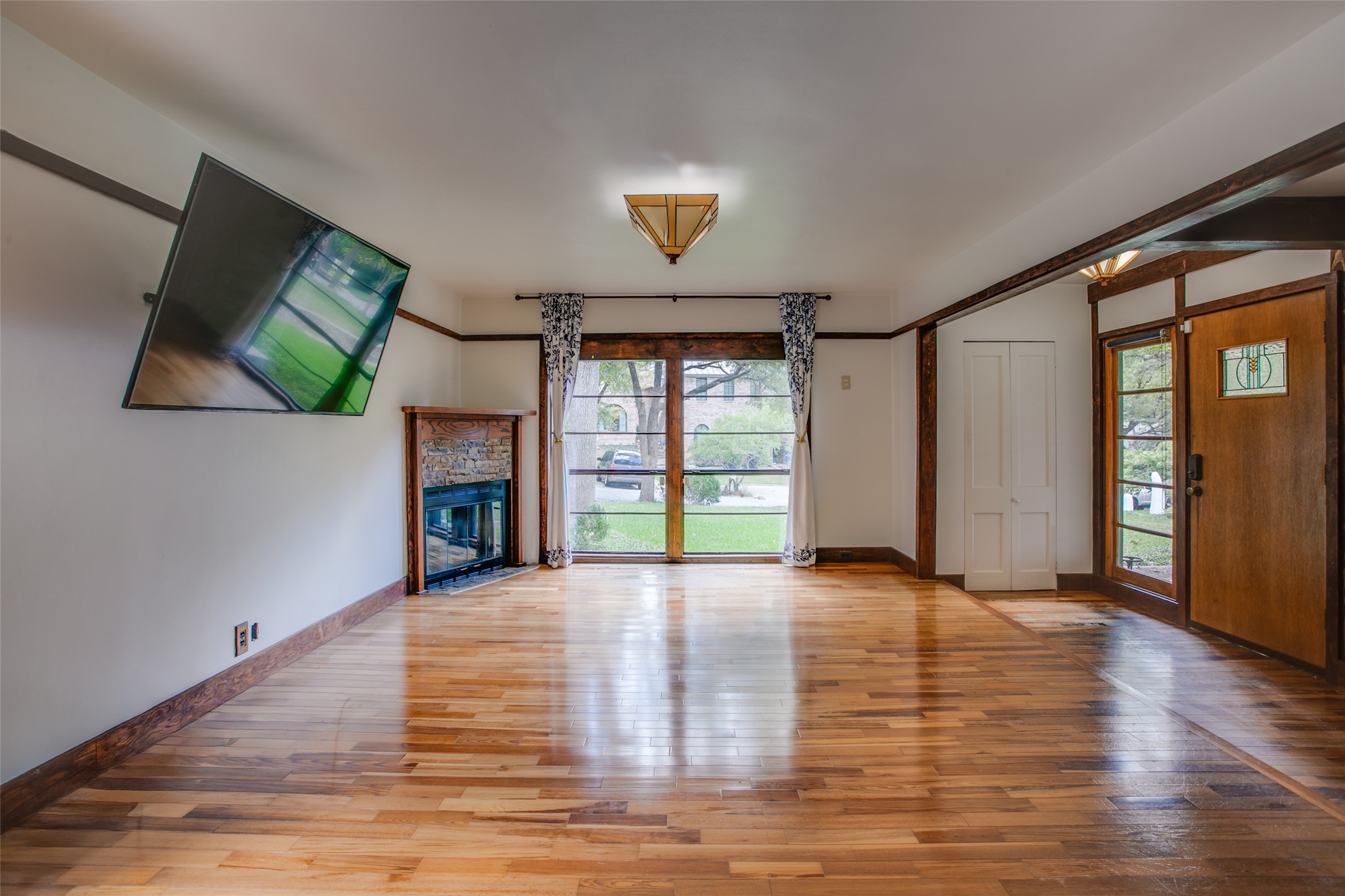 7937 Deer Trail Drive Dallas TX 75238