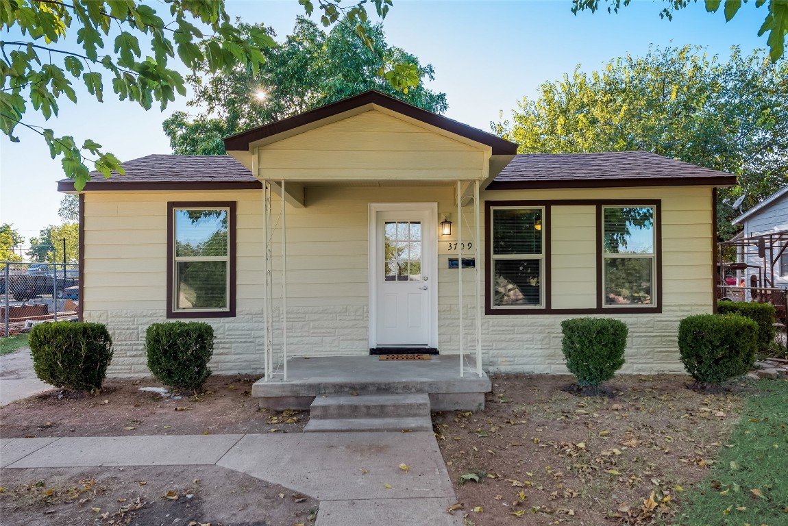 3709 N Houston Street Fort Worth TX 76106