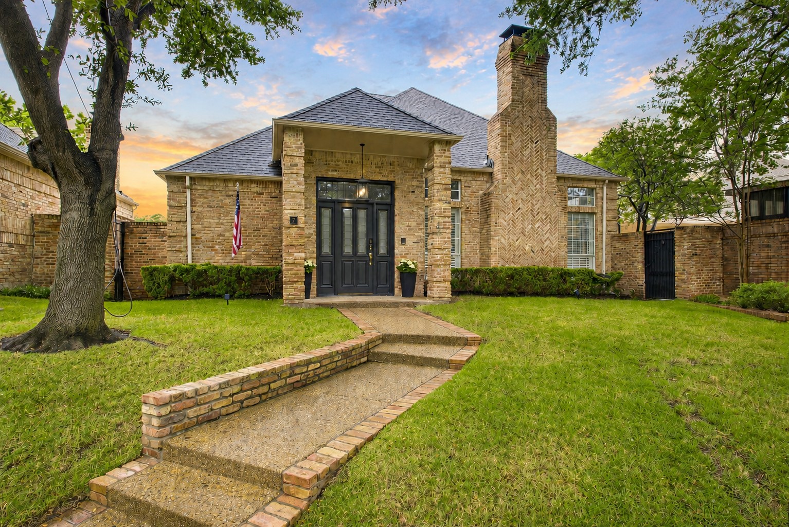 7 Carmarthen Court Dallas TX 75225