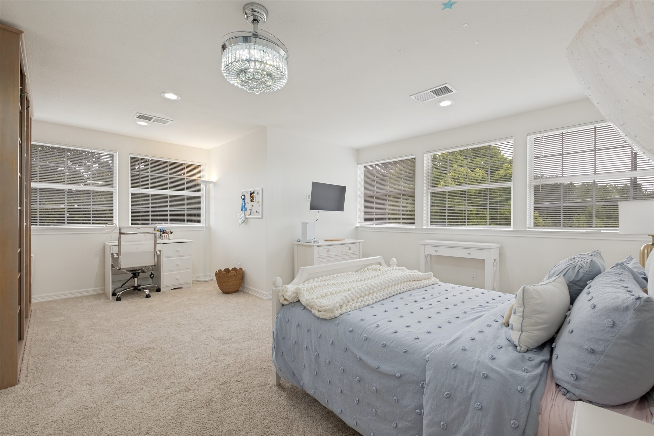 7 Carmarthen Court Dallas TX 75225