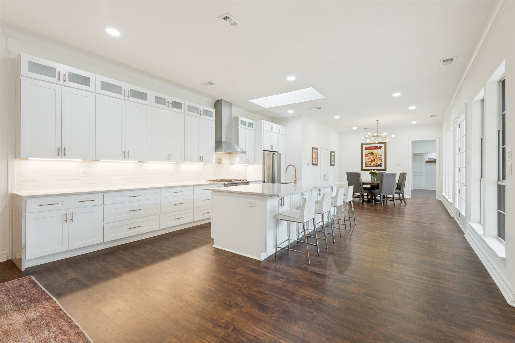 7 Carmarthen Court Dallas TX 75225