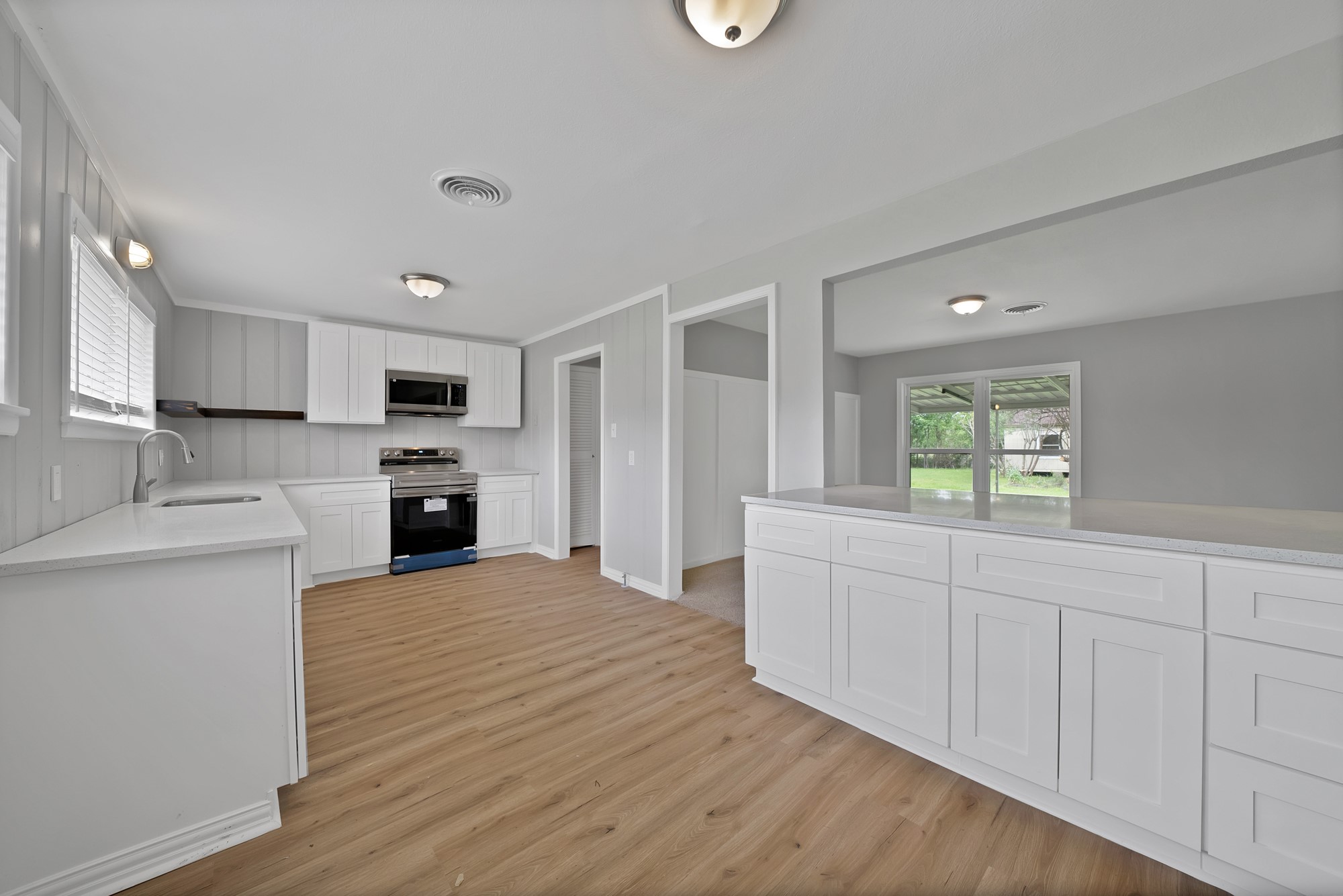 109 Brookhollow Drive Terrell TX 75160