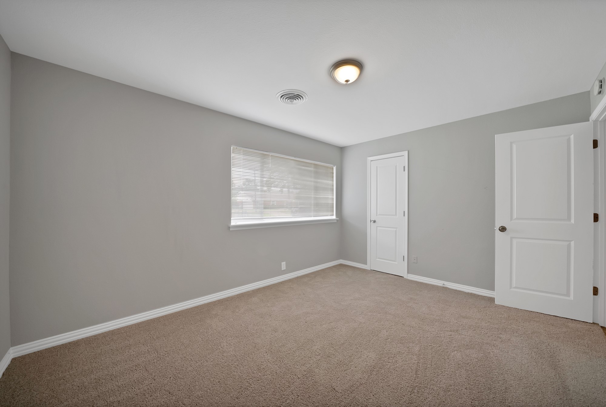 109 Brookhollow Drive Terrell TX 75160