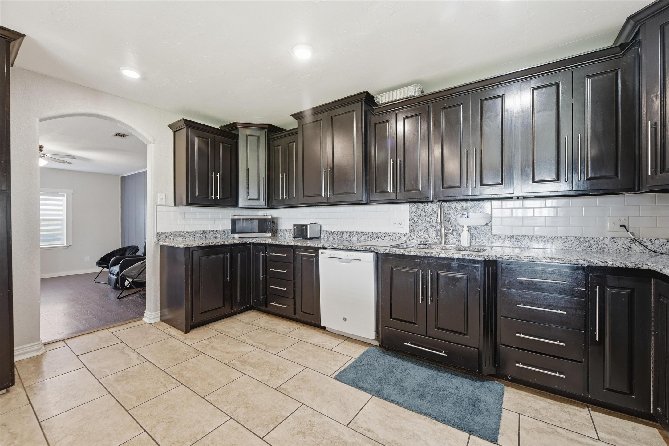 379 Private Road #4650 Boyd TX 76023