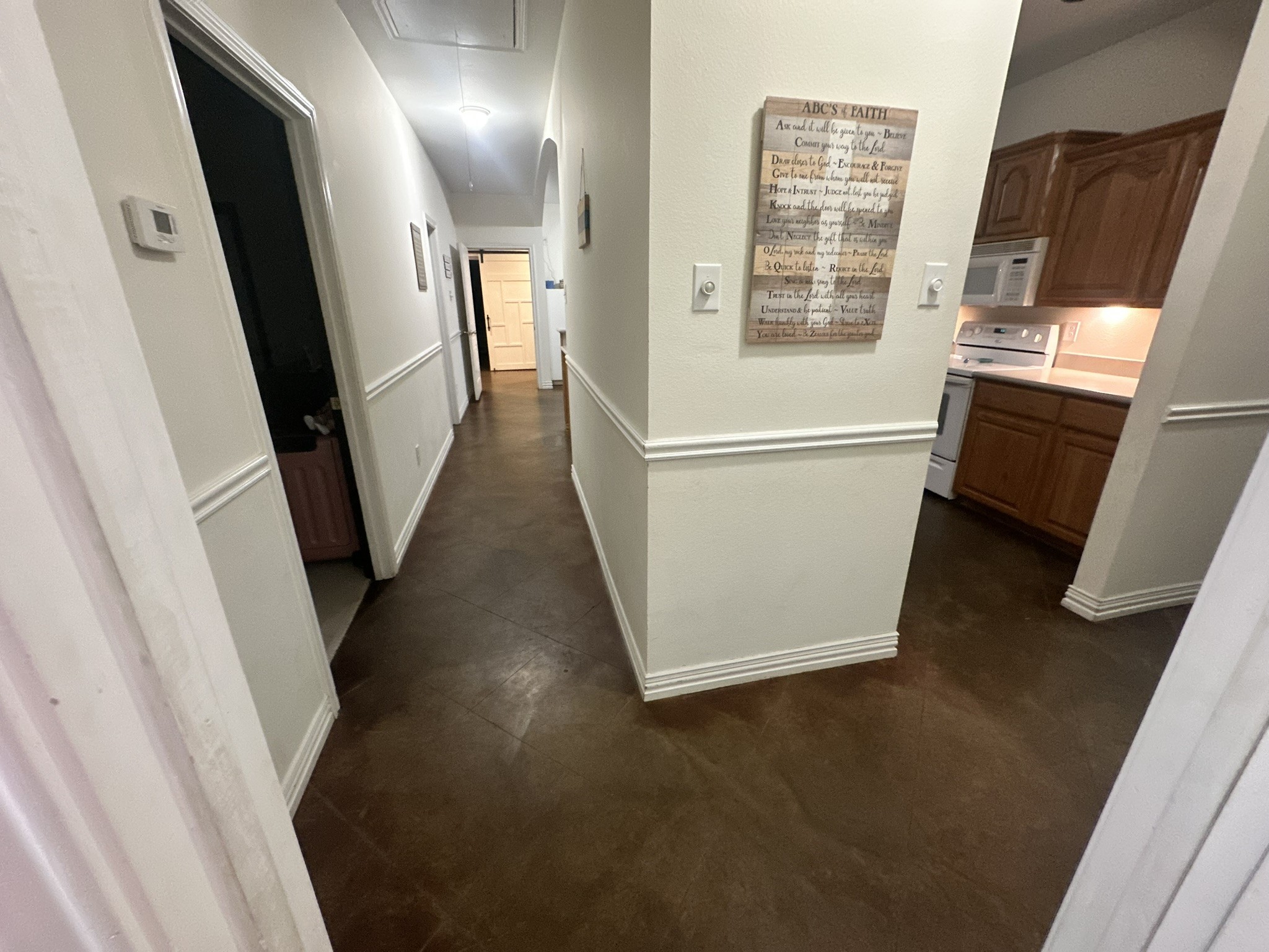 201 W Oak Street Eustace TX 75124