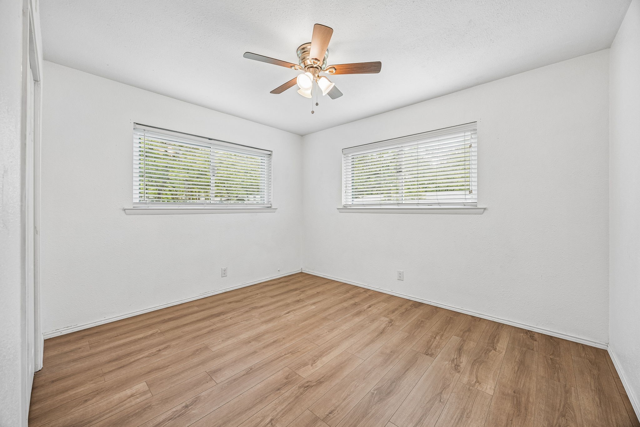 740 Joanna Drive Hurst TX 76053