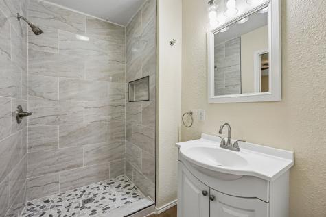 740 Joanna Drive Hurst TX 76053