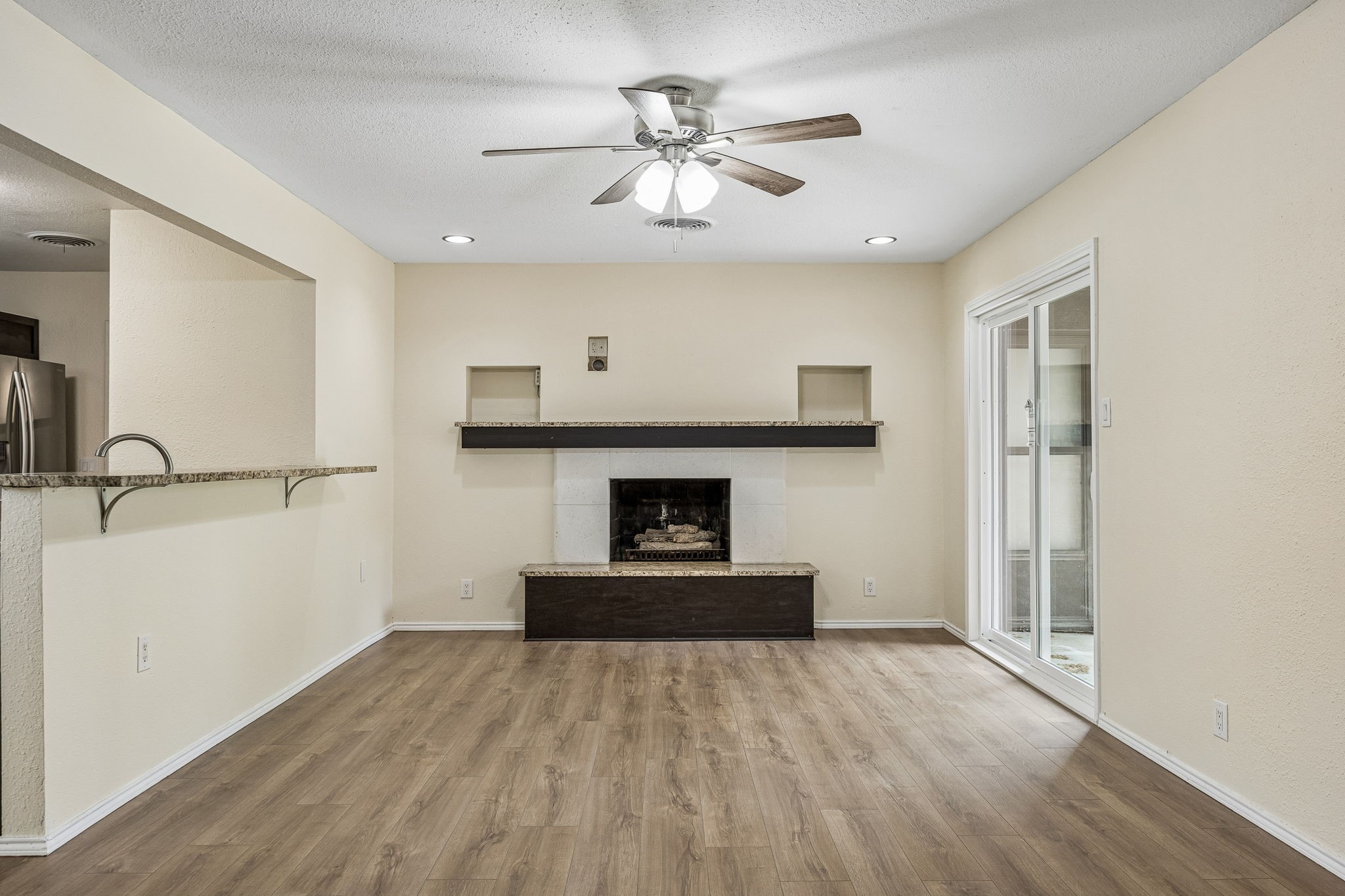 740 Joanna Drive Hurst TX 76053