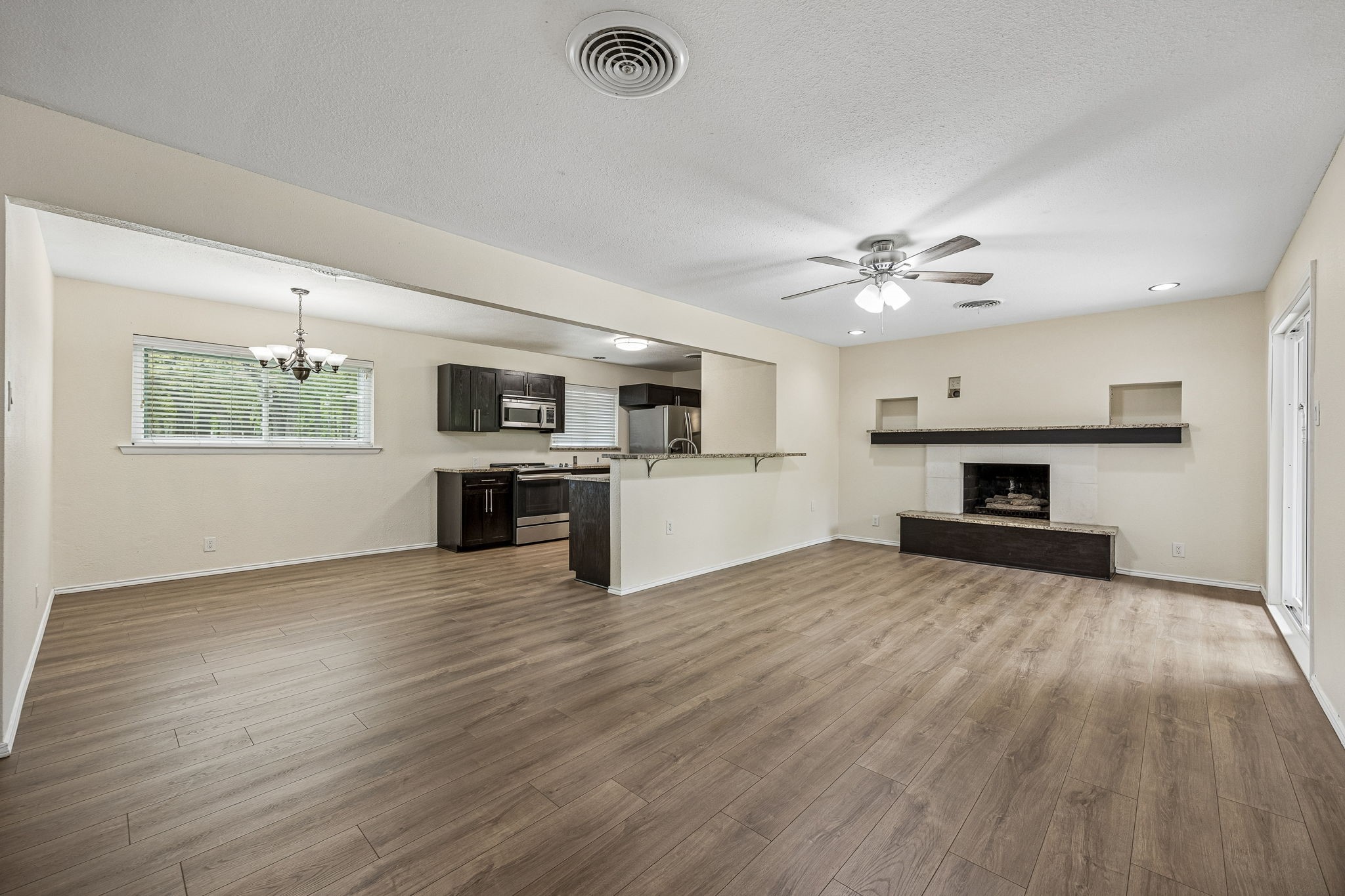 740 Joanna Drive Hurst TX 76053