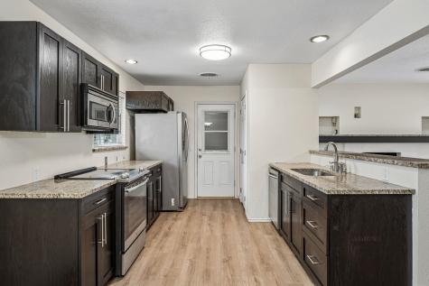 740 Joanna Drive Hurst TX 76053