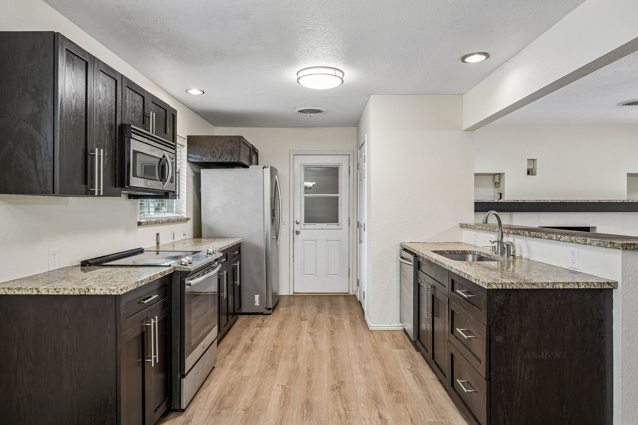 740 Joanna Drive Hurst TX 76053