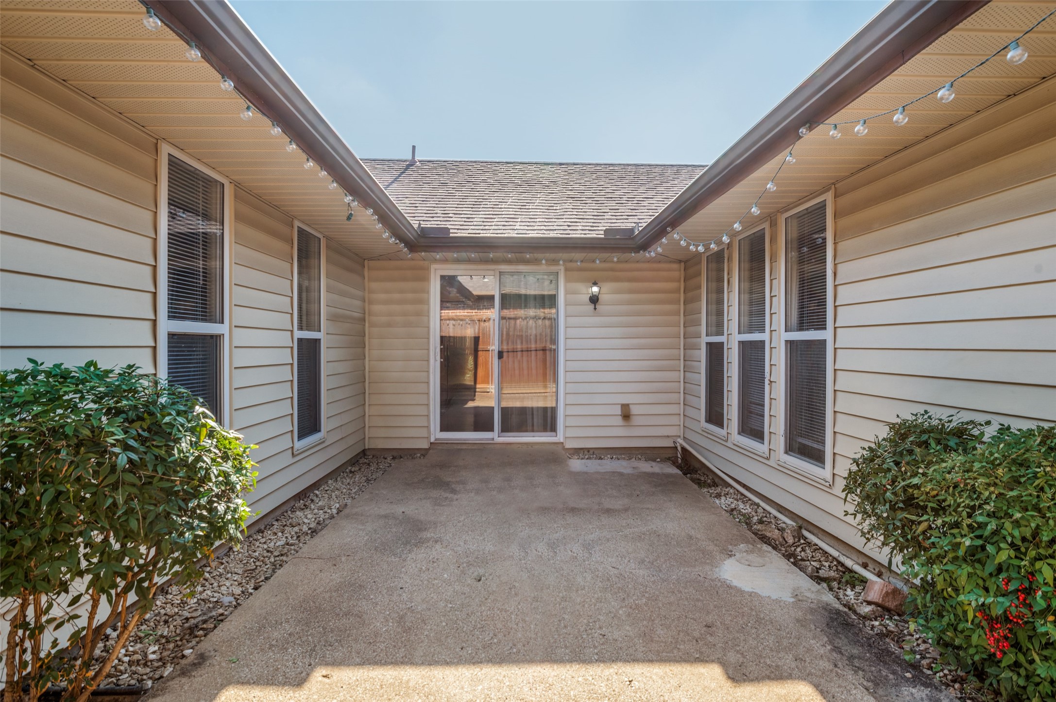 2208 Cedarcrest Drive Carrollton TX 75007