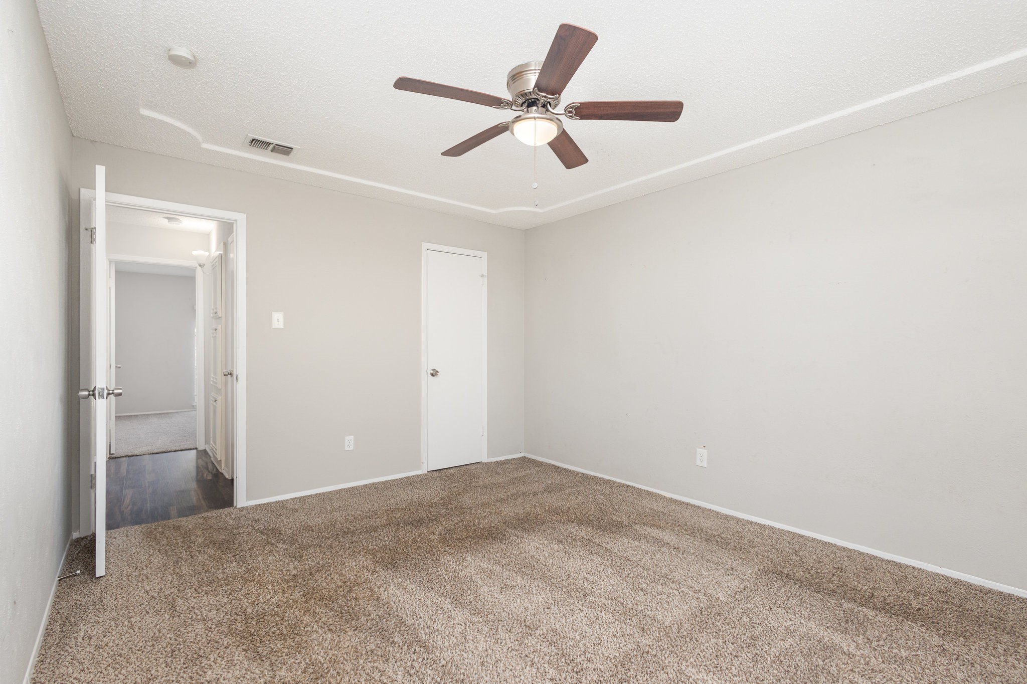 5616 Atlantis Terrace Arlington TX 76016