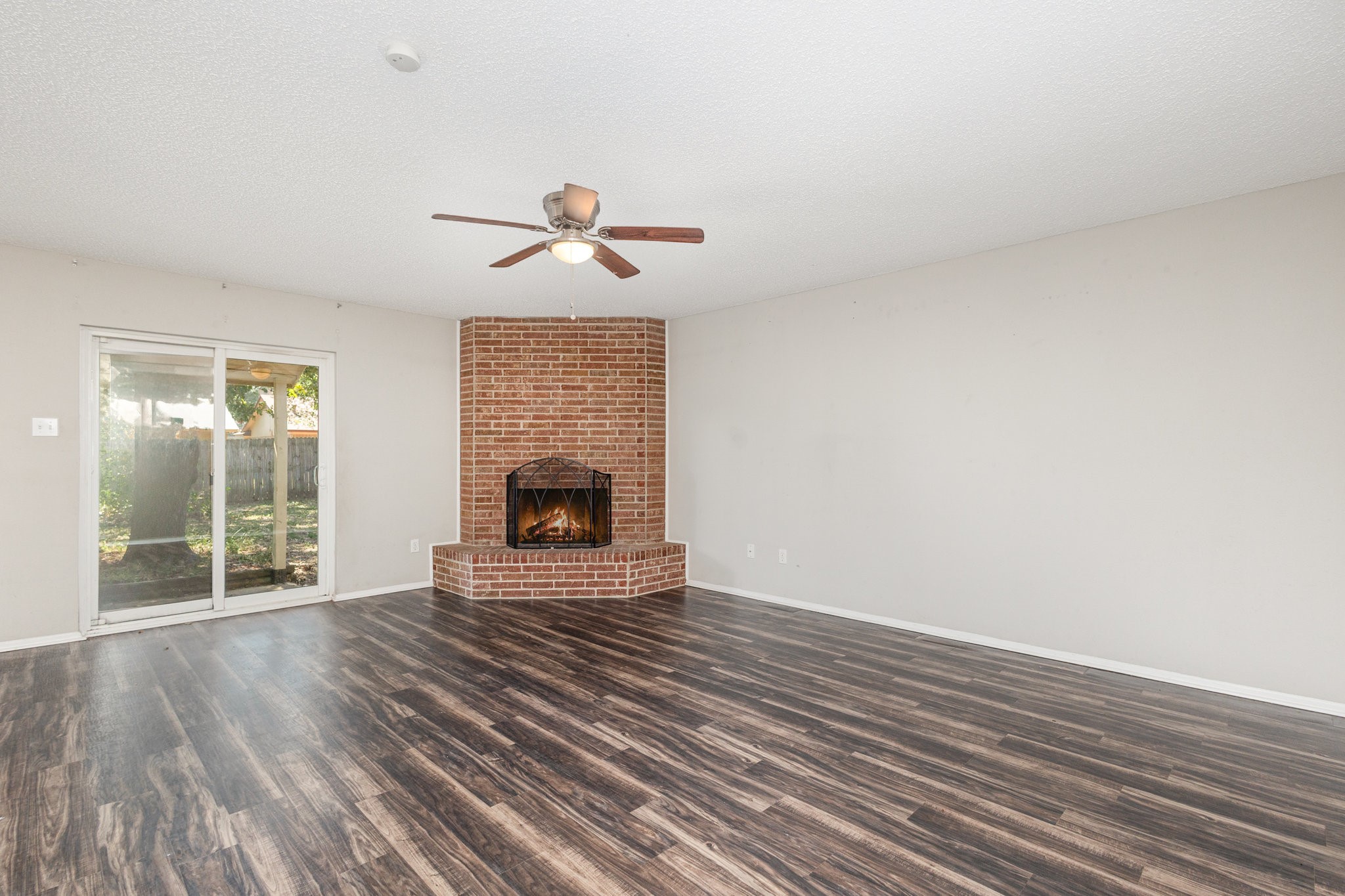 5616 Atlantis Terrace Arlington TX 76016