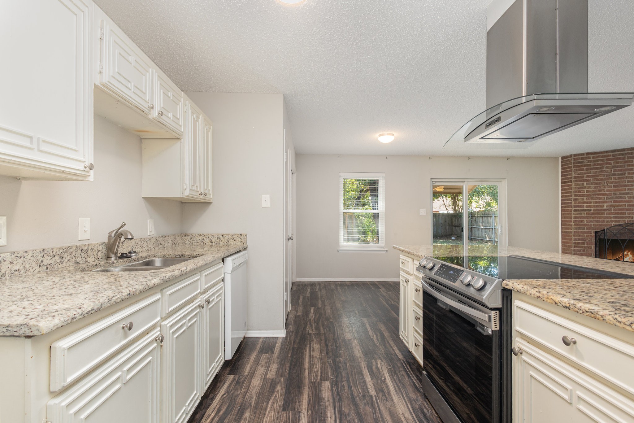 5616 Atlantis Terrace Arlington TX 76016