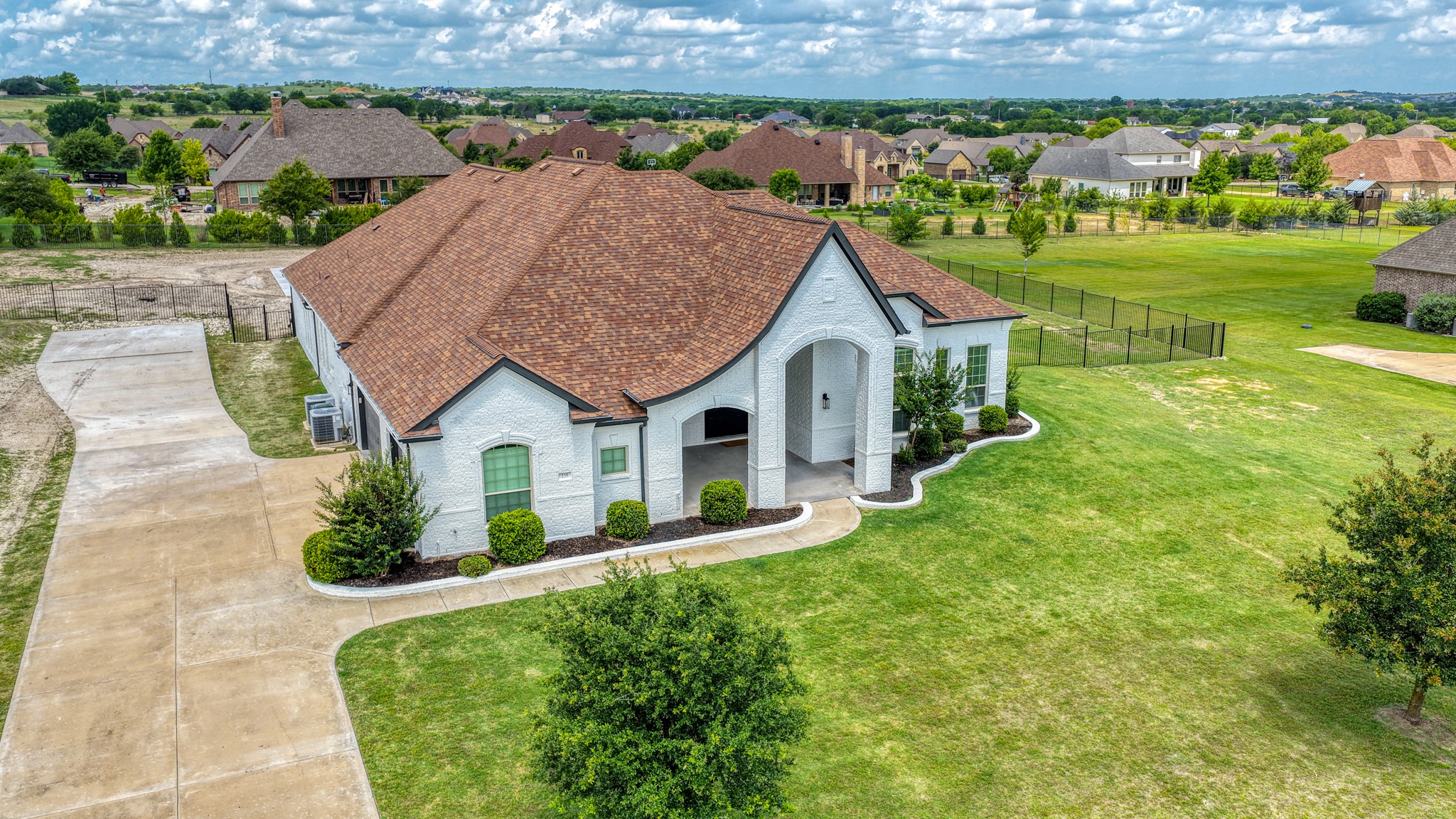 235 Bearclaw Circle Aledo TX 76008