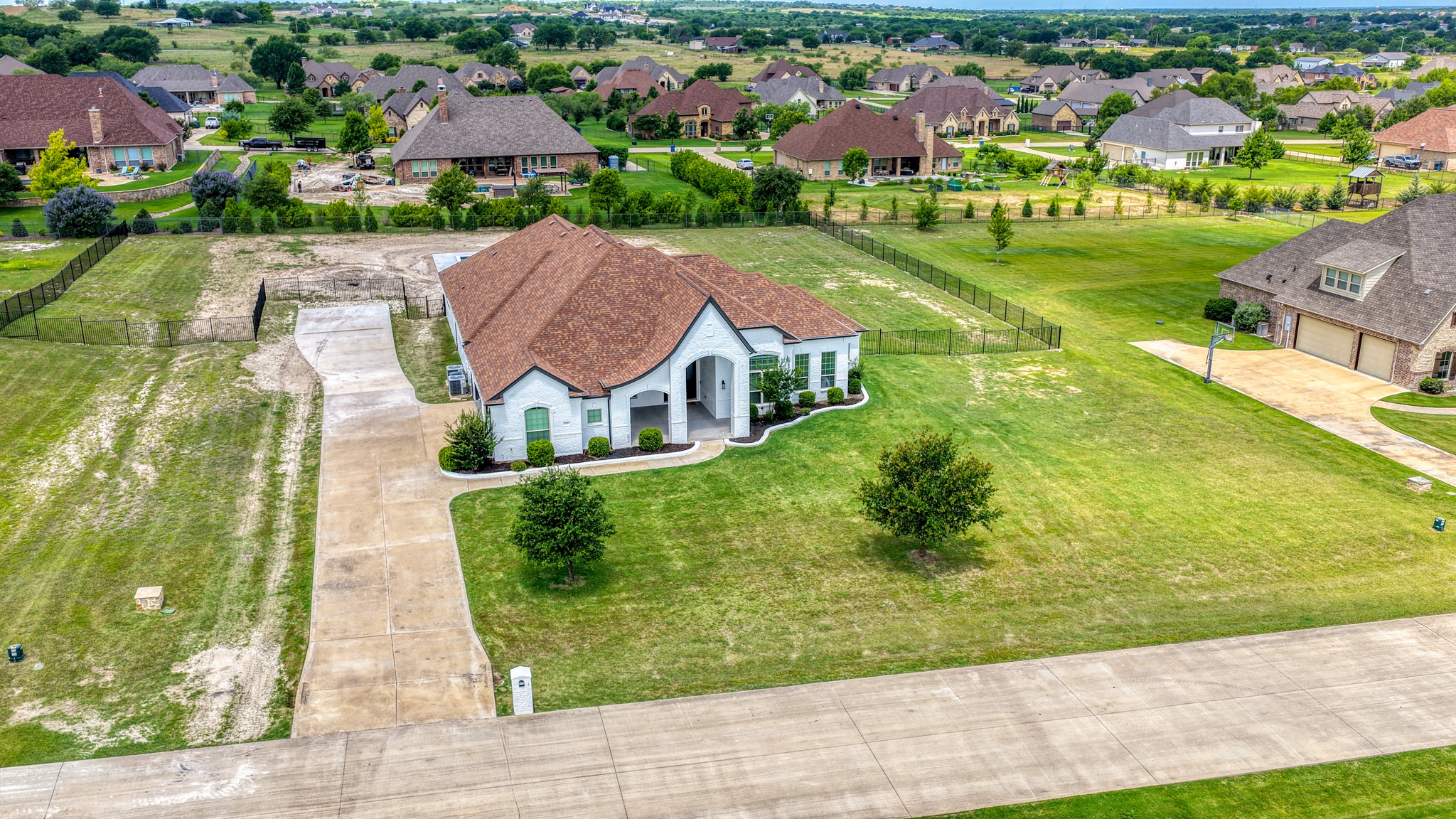 235 Bearclaw Circle Aledo TX 76008