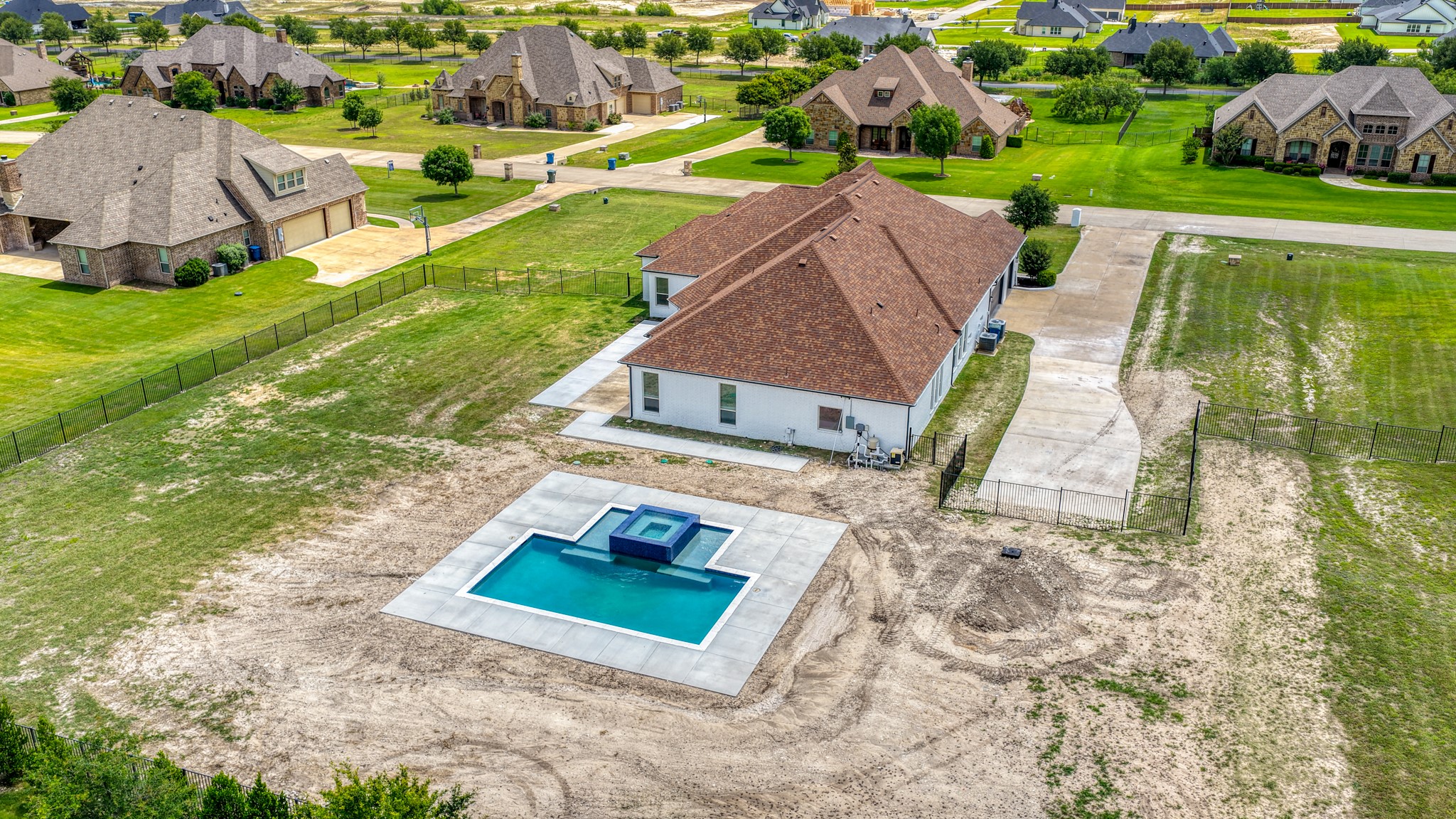 235 Bearclaw Circle Aledo TX 76008
