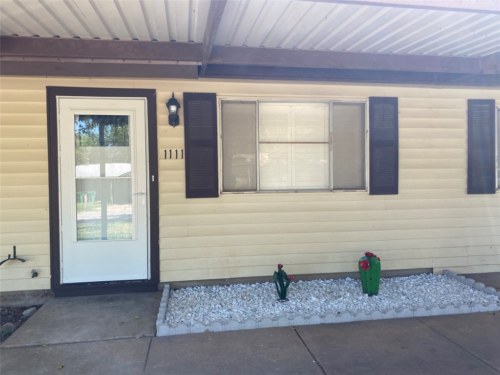 1111 W Mesquite Street Coleman TX 76834