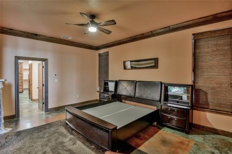 1501 S Chisholm Trail Granbury TX 76048