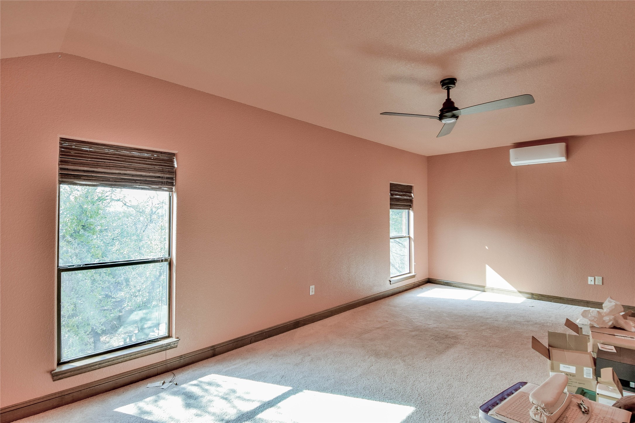 1501 S Chisholm Trail Granbury TX 76048