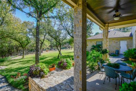 1501 S Chisholm Trail Granbury TX 76048