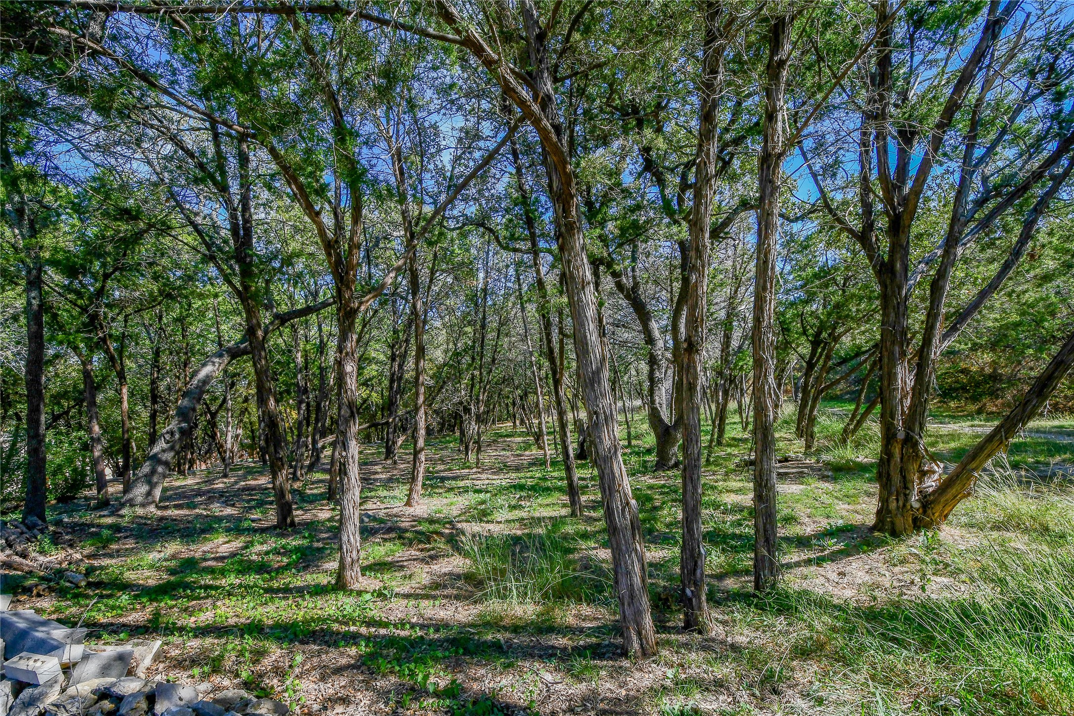 1501 S Chisholm Trail Granbury TX 76048
