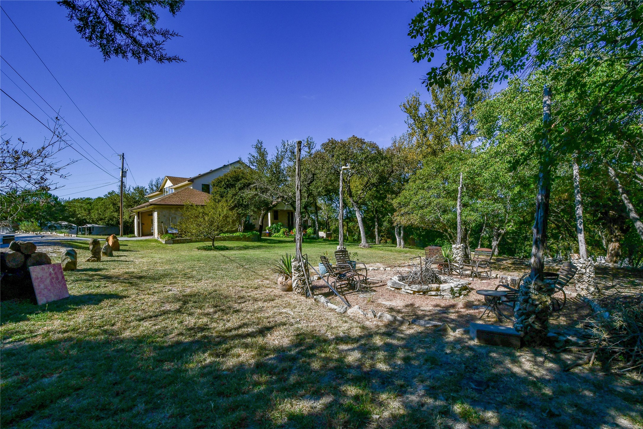 1501 S Chisholm Trail Granbury TX 76048