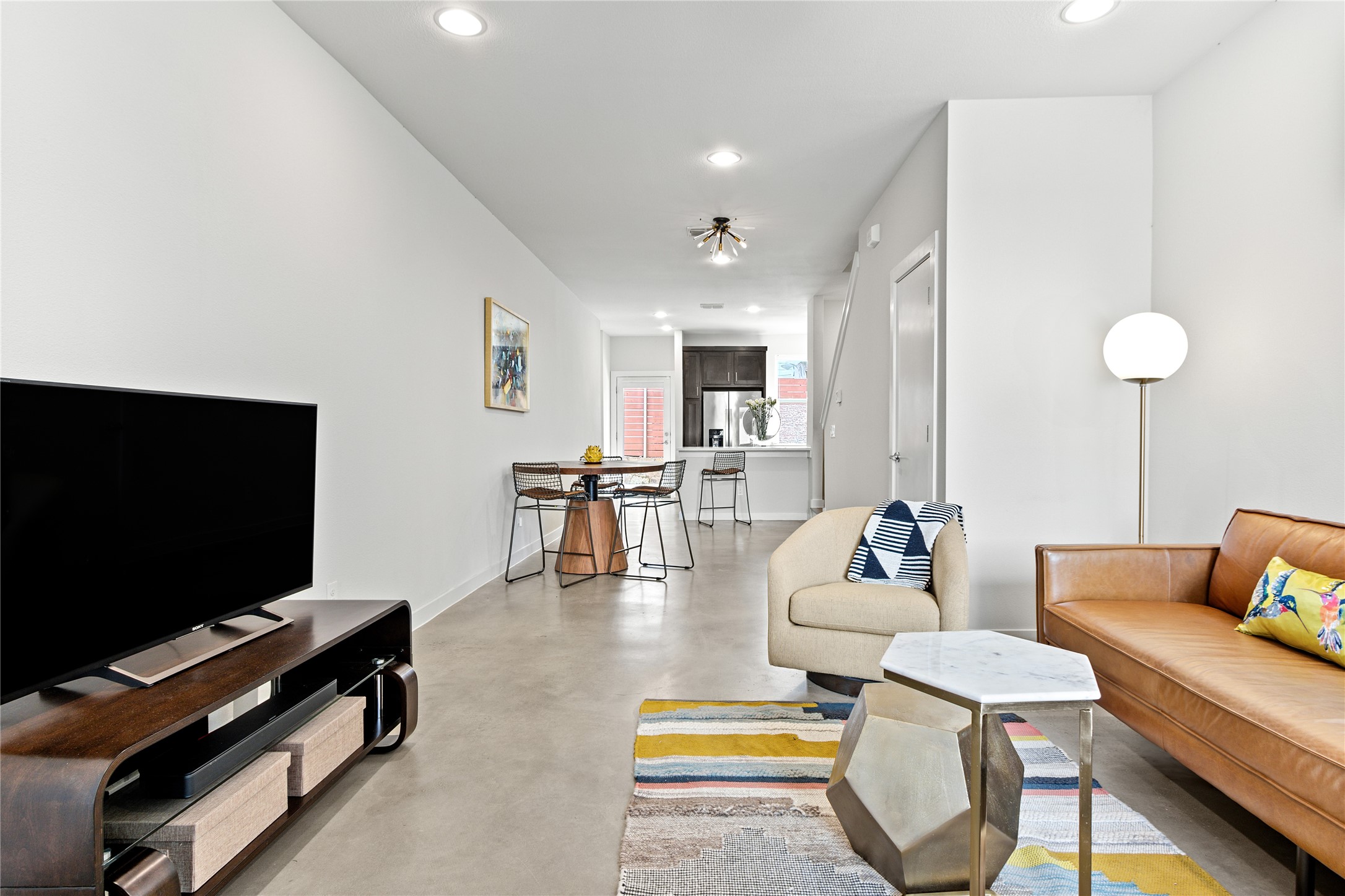 1228 Clifftop Lane Dallas TX 75208