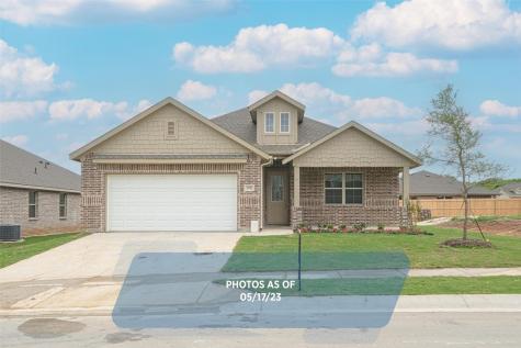 109 Lariat Lane Valley View TX 76272