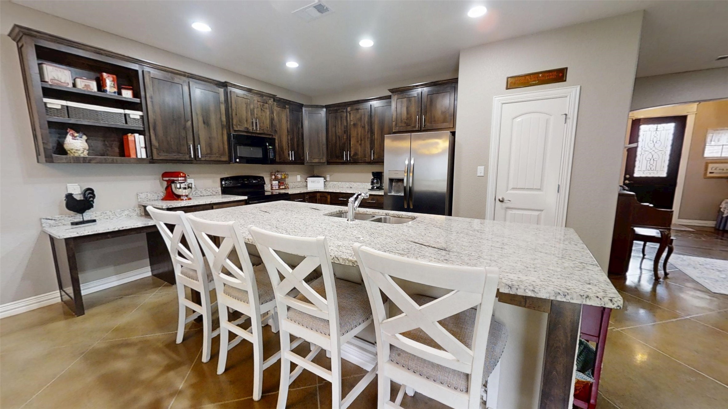 3904 Laramie Trail Granbury TX 76048