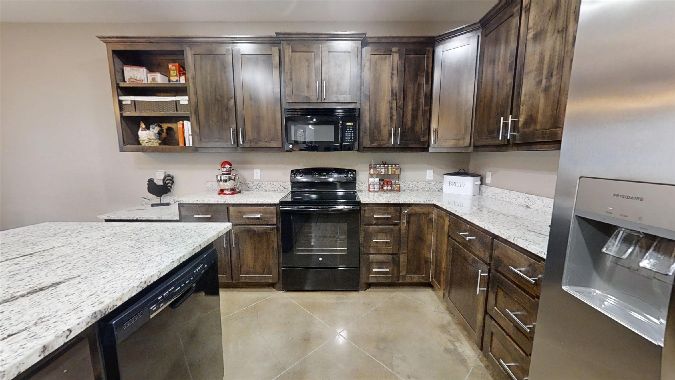 3904 Laramie Trail Granbury TX 76048