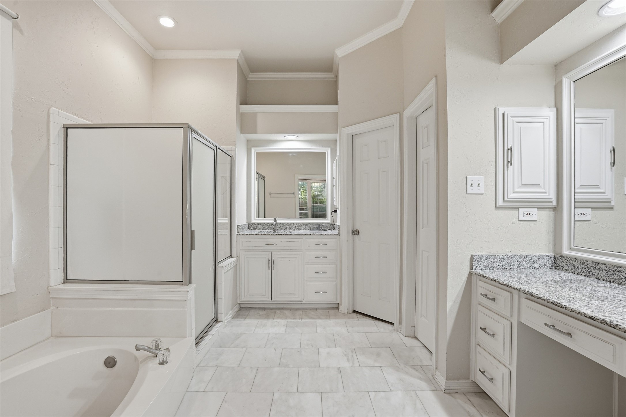 3105 Andrew Court Bedford TX 76021