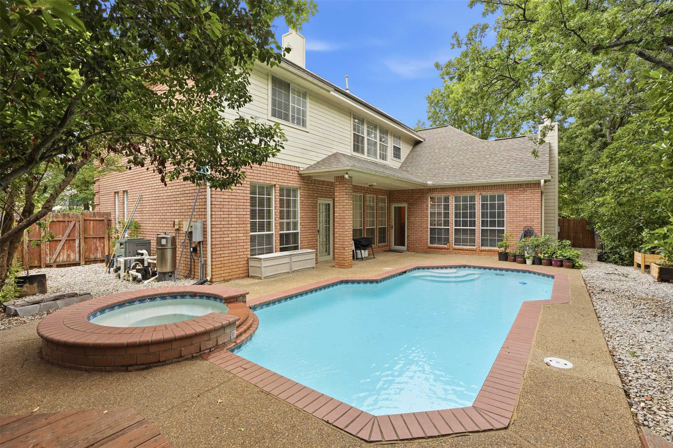 3105 Andrew Court Bedford TX 76021