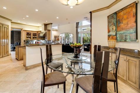 18729 Wainsborough Lane Dallas TX 75287