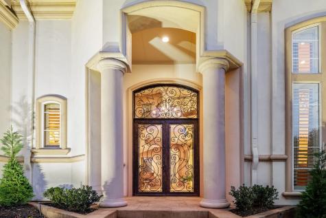 18729 Wainsborough Lane Dallas TX 75287