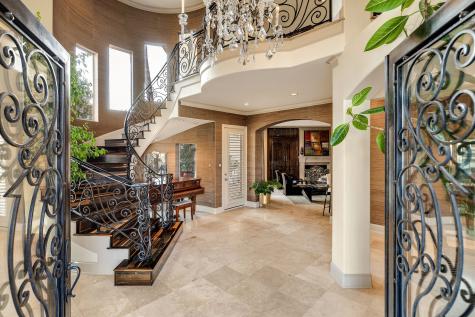 18729 Wainsborough Lane Dallas TX 75287
