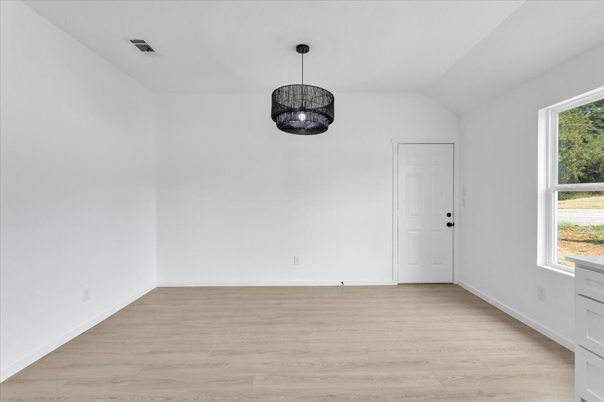 415 E Monterey Street Denison TX 75021