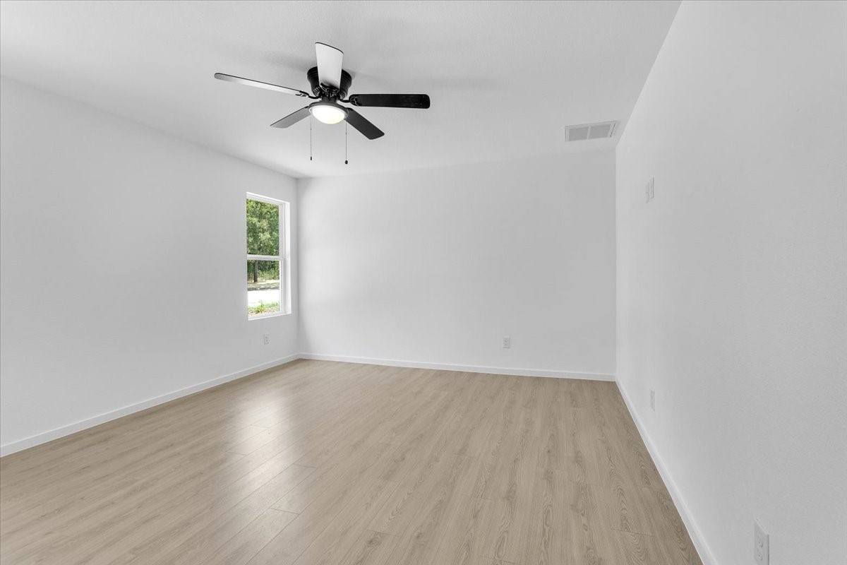 415 E Monterey Street Denison TX 75021