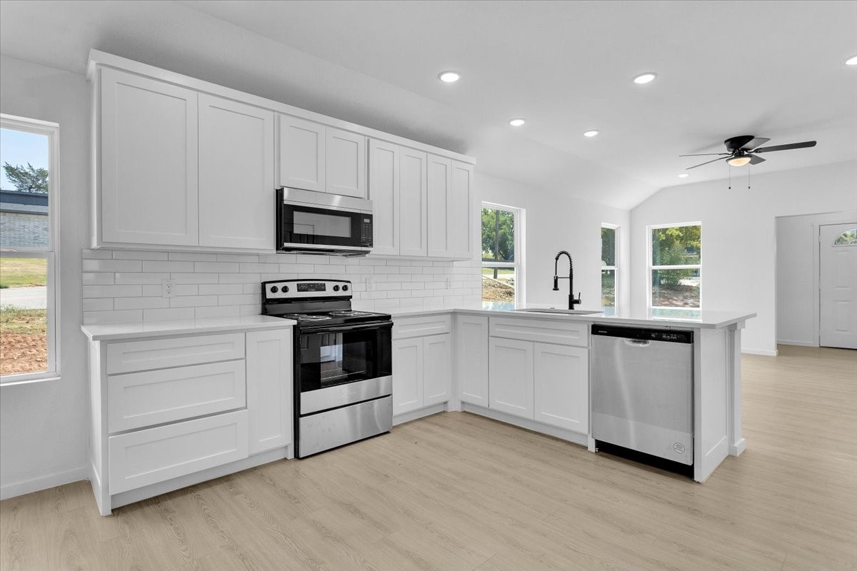 415 E Monterey Street Denison TX 75021