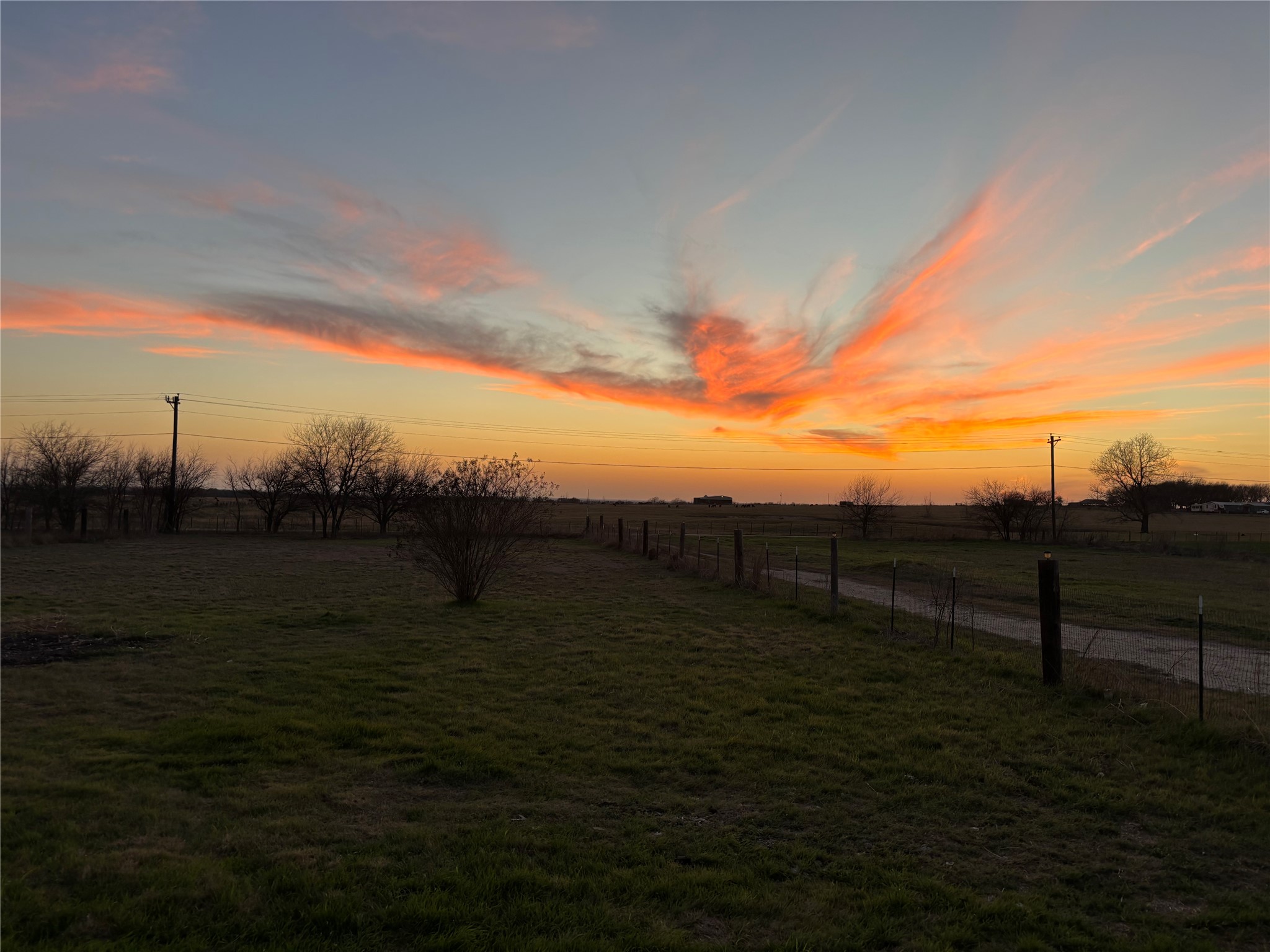 1912 Hcr 3106 Hillsboro TX 76645