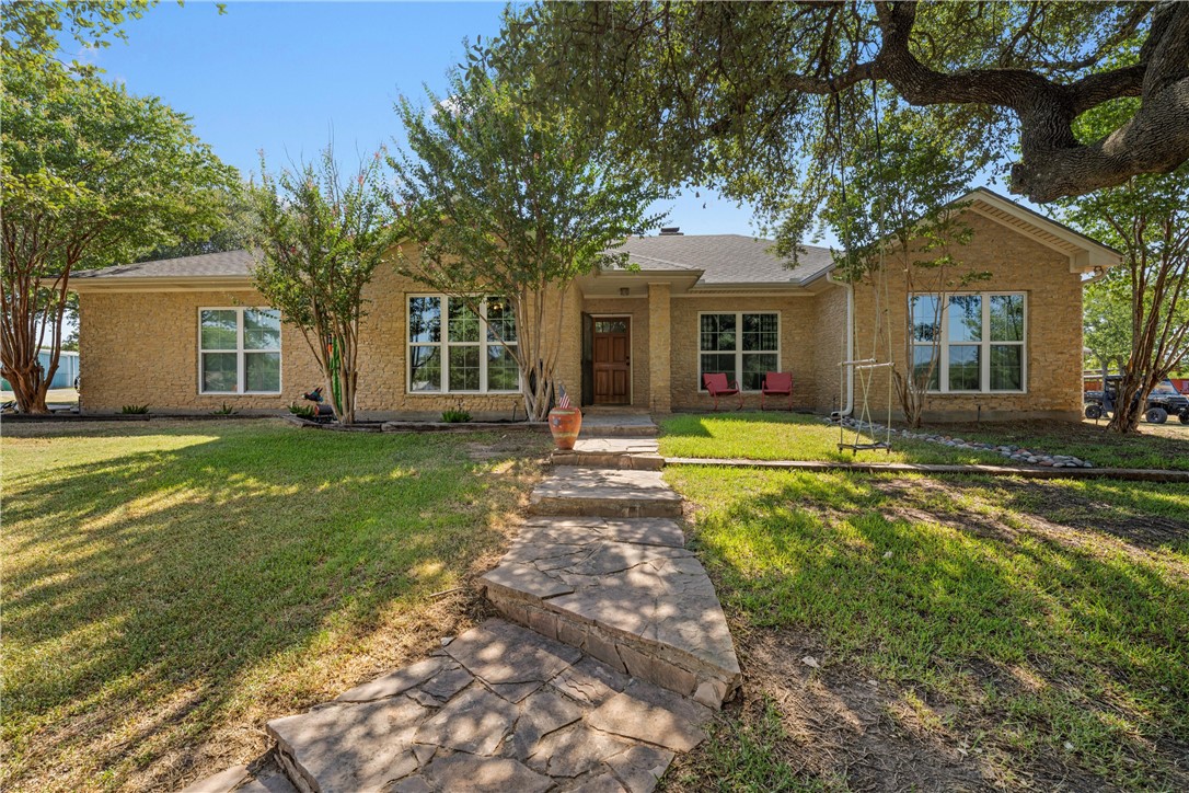 6907 N Lone Star Parkway Crawford TX 76638