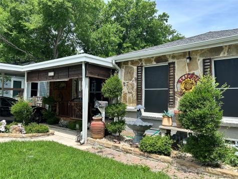 501 E Holley Street Mesquite TX 75149
