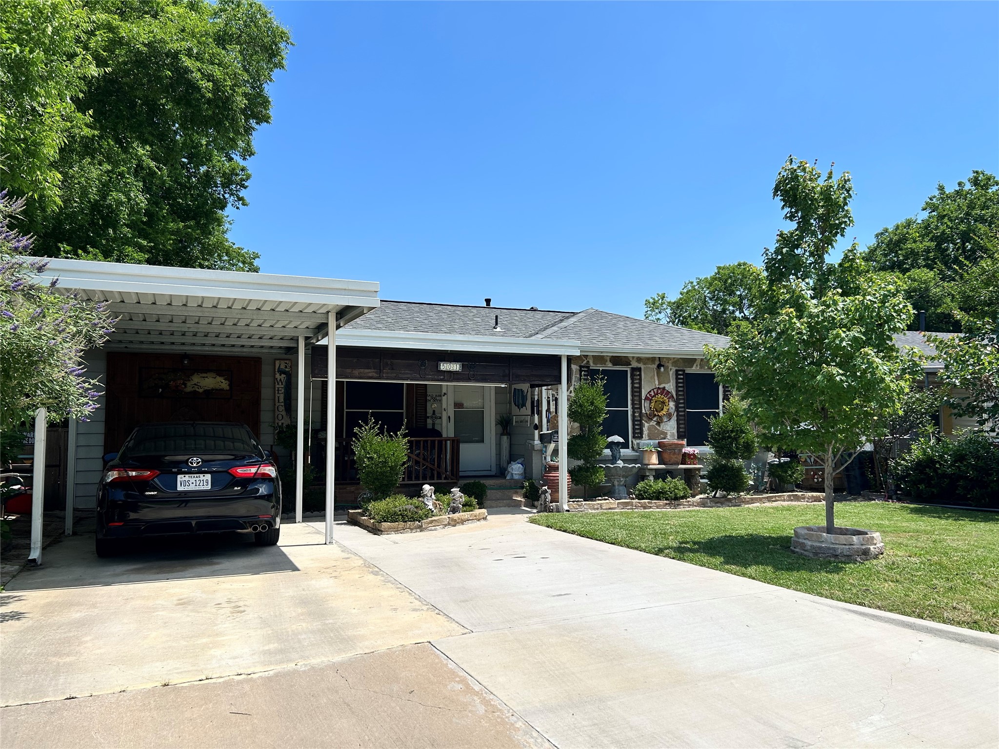 501 E Holley Street Mesquite TX 75149