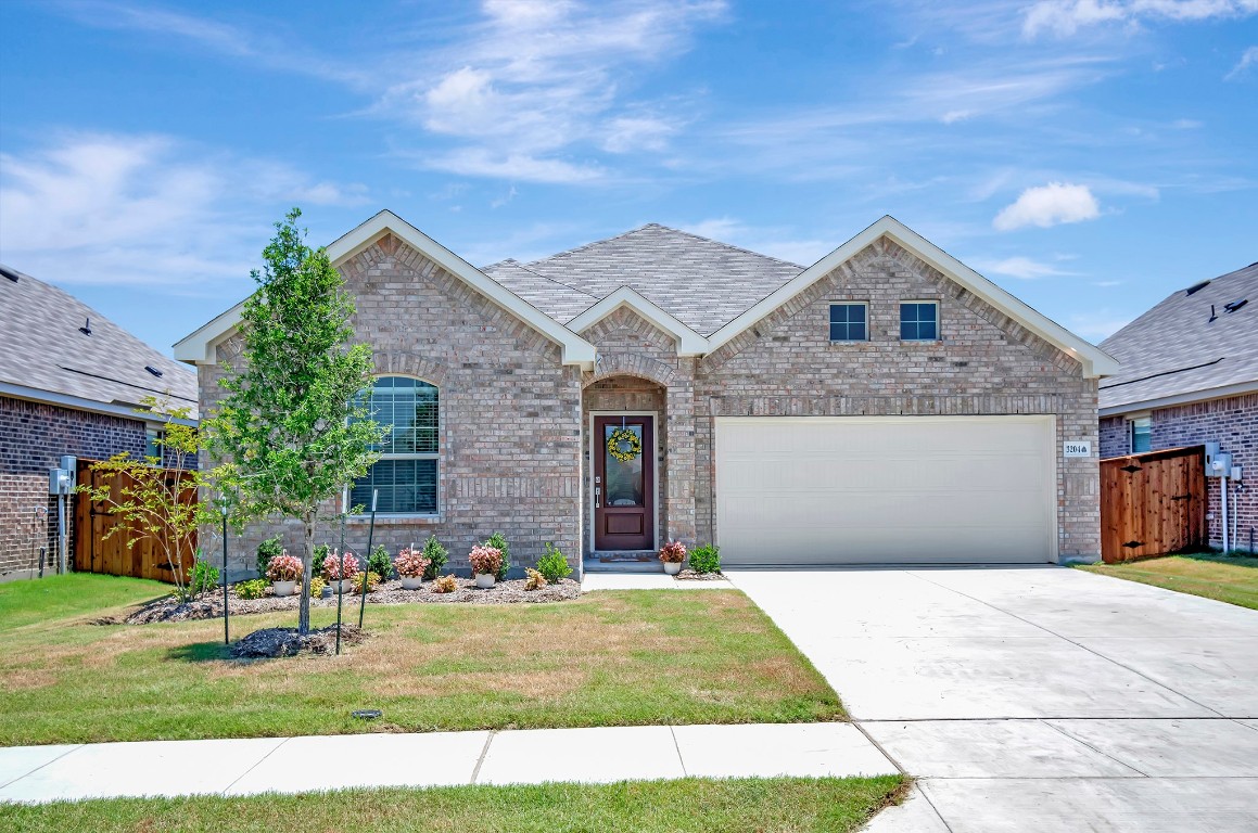 3204 Buckskin Trail Aubrey TX 76227