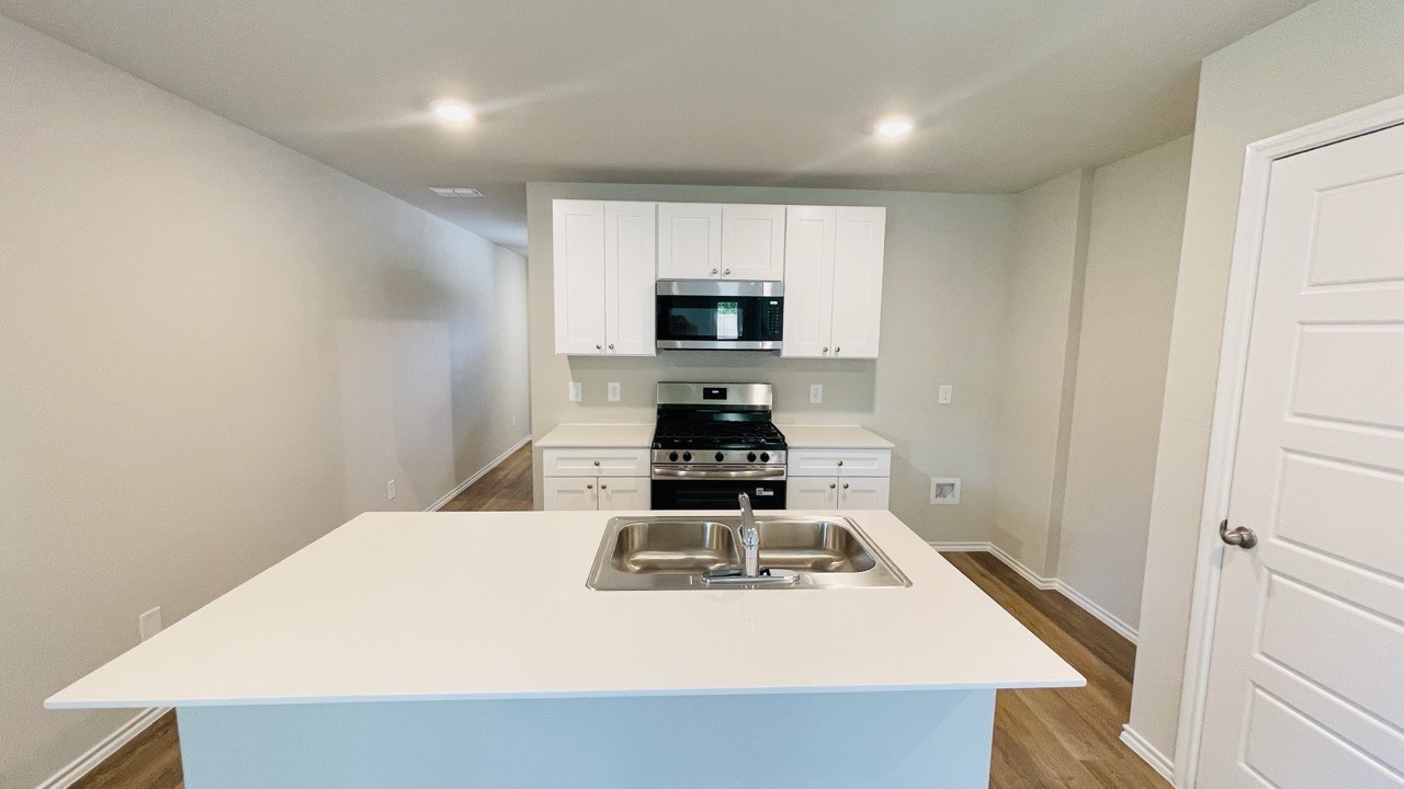 4105 Woodhill Bend Drive Fort Worth TX 76036