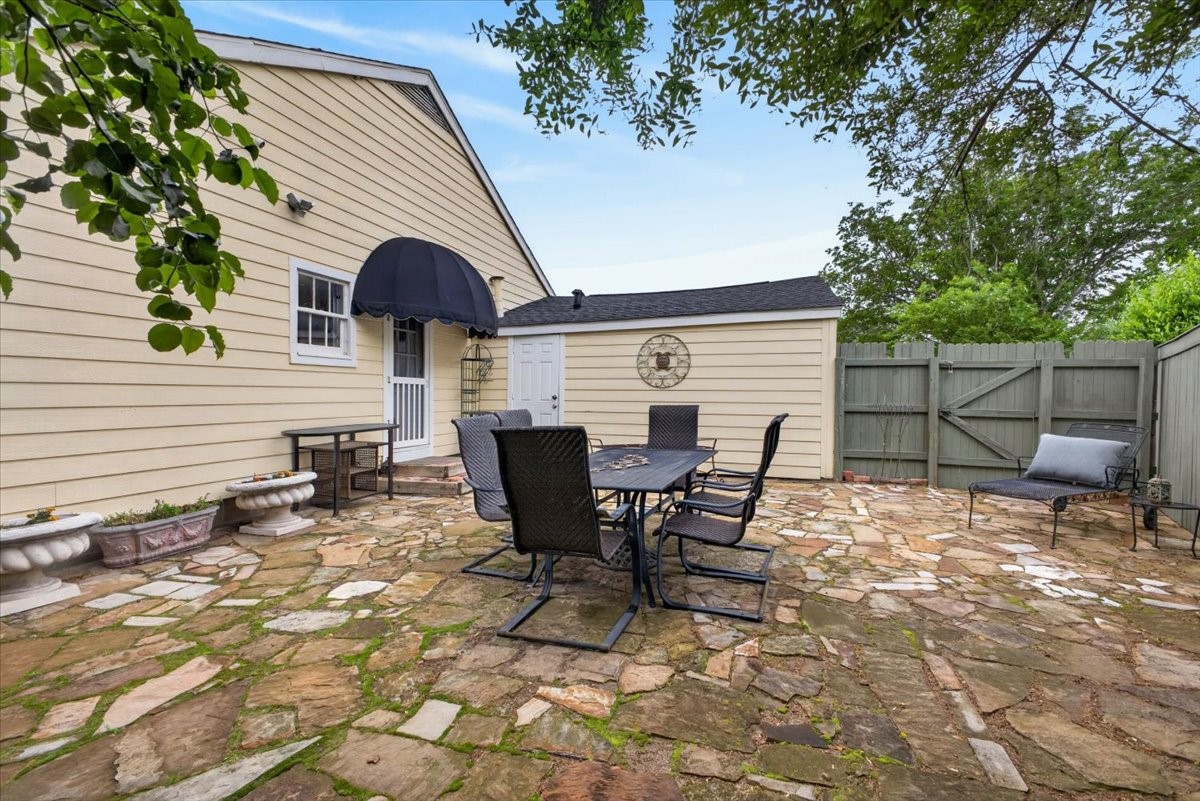 3505 White Settlement Road Fort Worth TX 76107