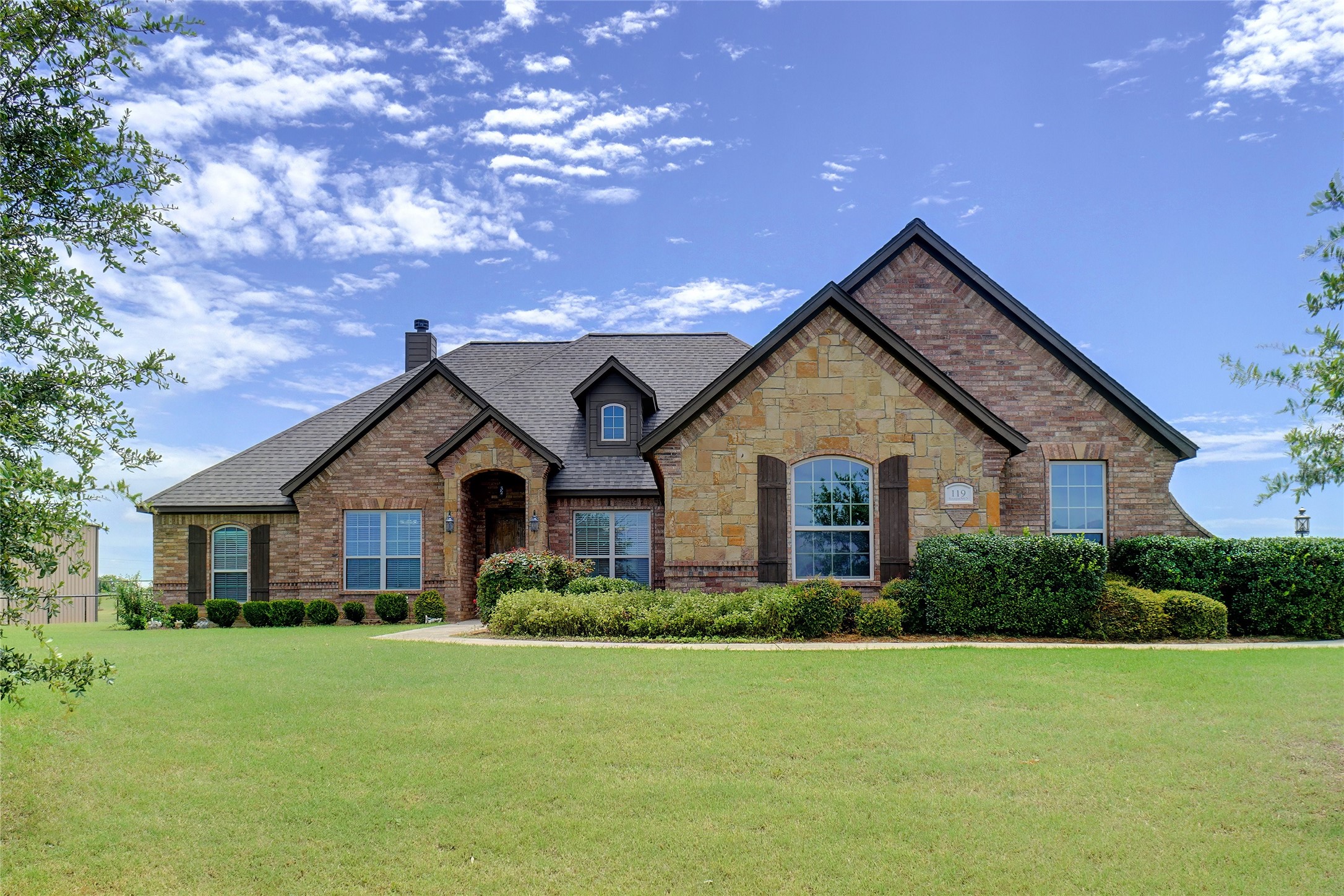 119 Remington Park Drive Springtown TX 76082