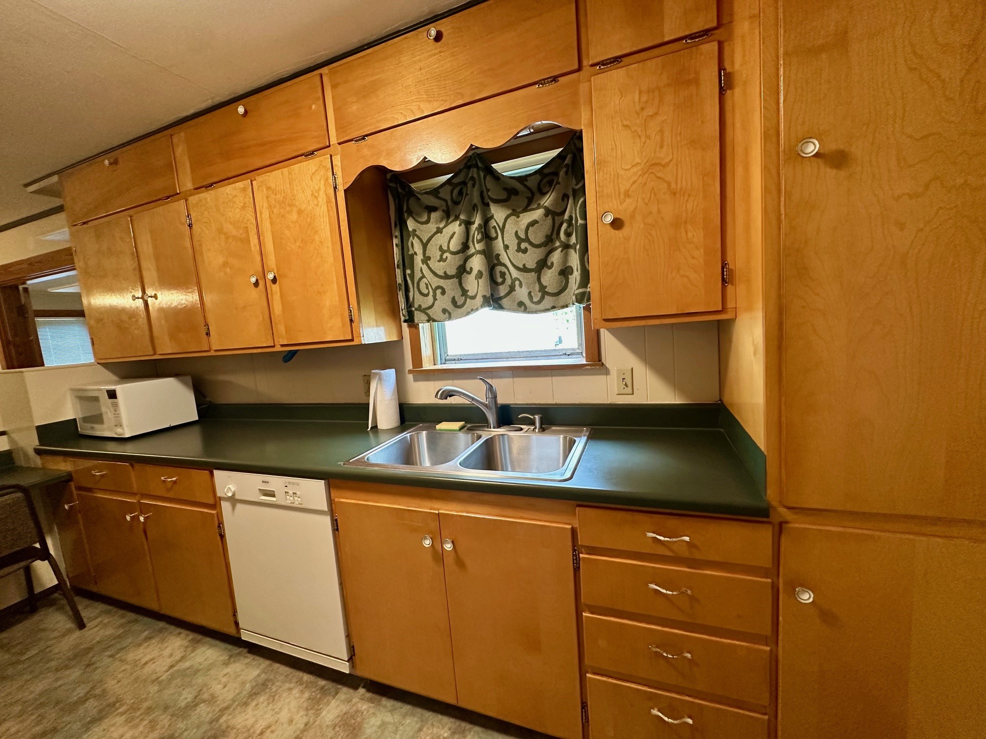 1821 E Pecan Street Sherman TX 75090