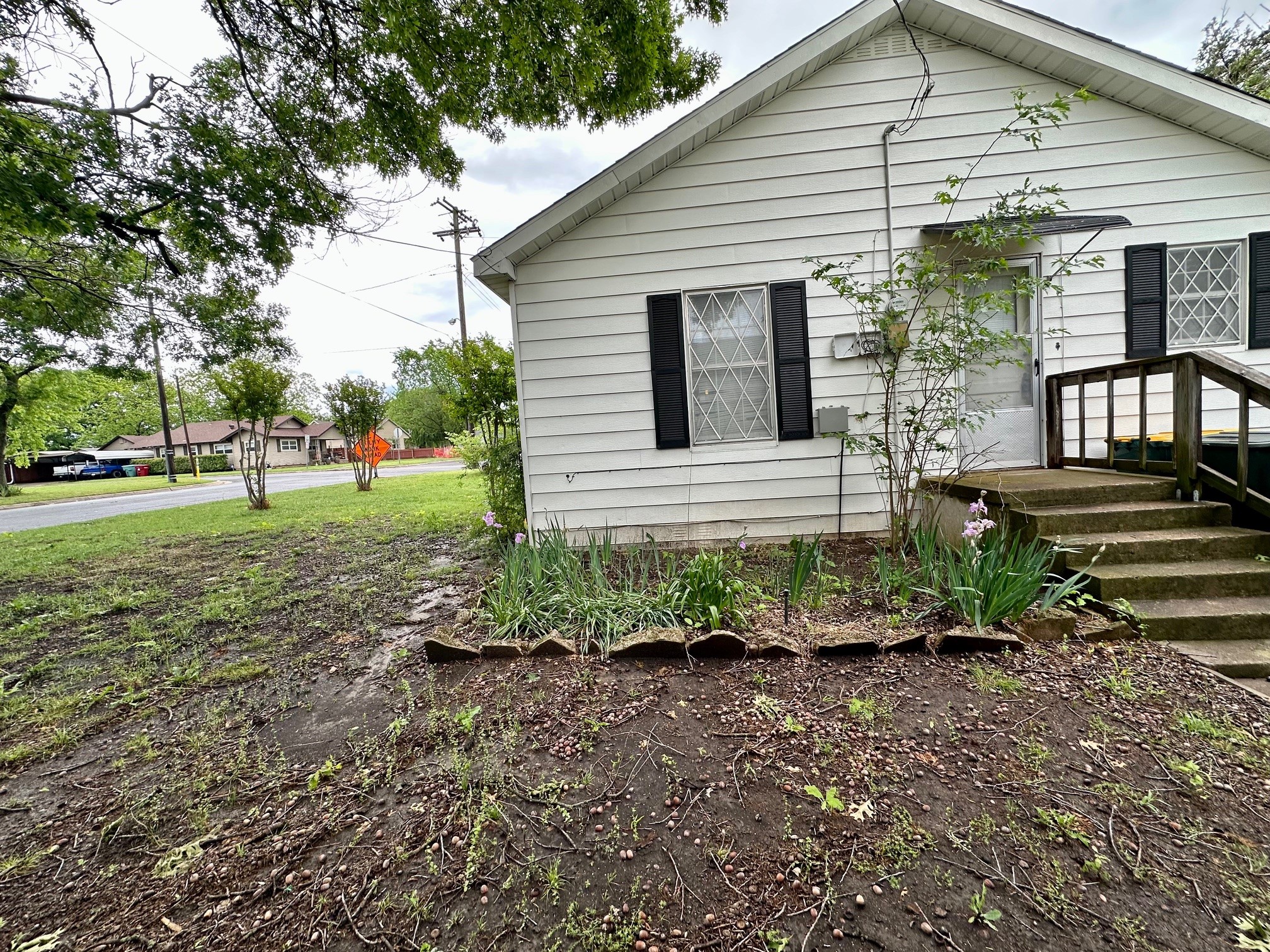 1821 E Pecan Street Sherman TX 75090